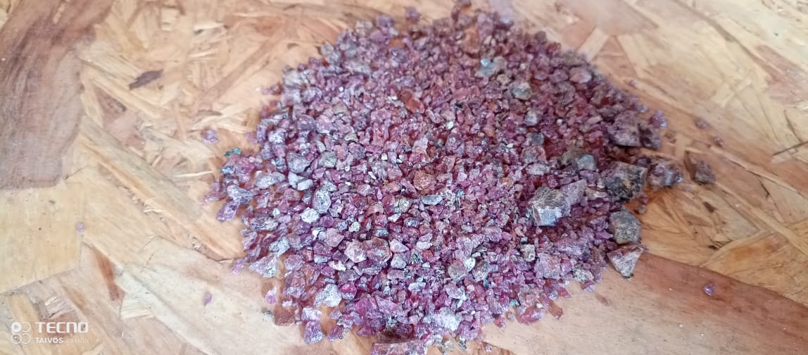 Parcel of small rough coloured stones